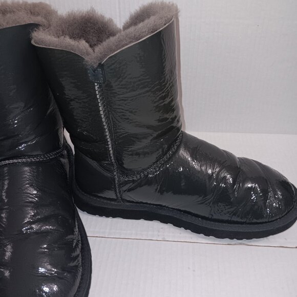 WOMEN'S UGG BAILEY BAILEY BUTTON MIRAGE BOOTS - Picture 9 of 12